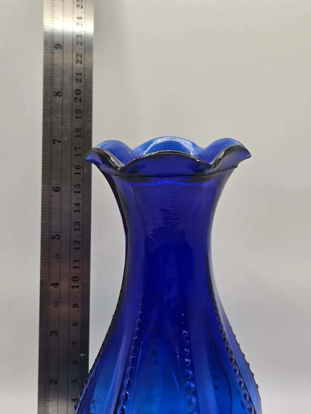 Vintage Indiana Glass Cobalt Blue Beaded Rib Vase with Ruffled Rim